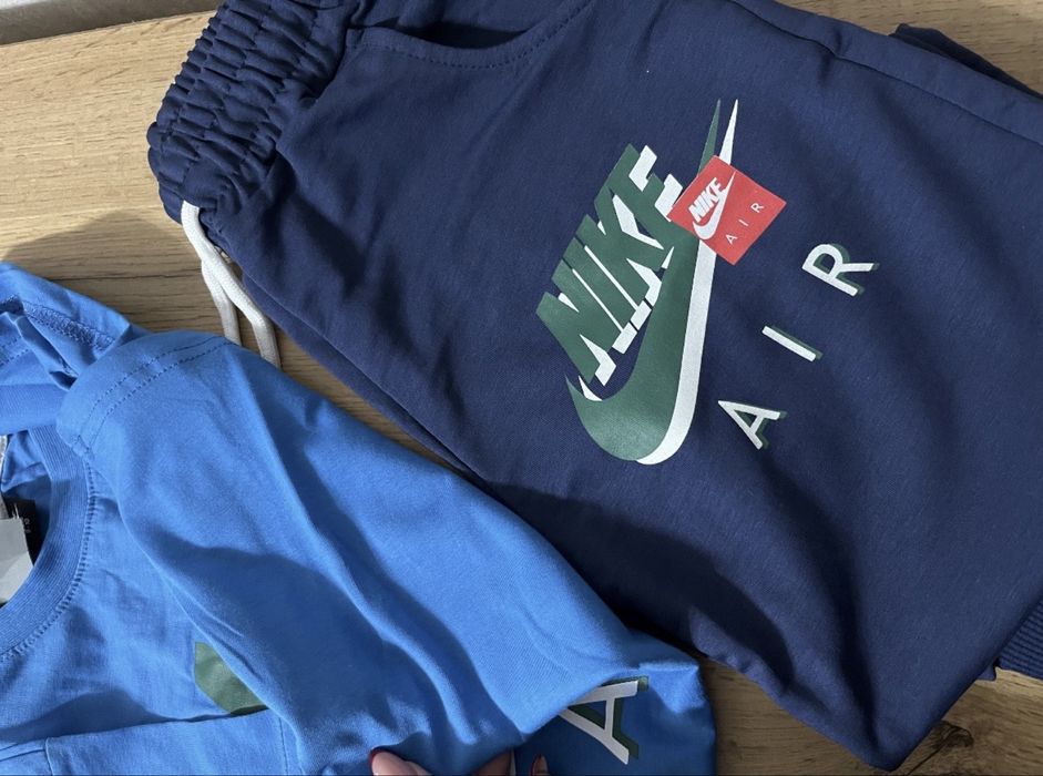 Нови детски екипчета Nike