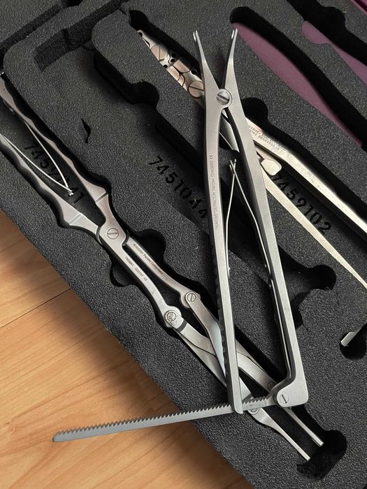 Instrumentar Nuvasive,chirurgie,clesti medicali