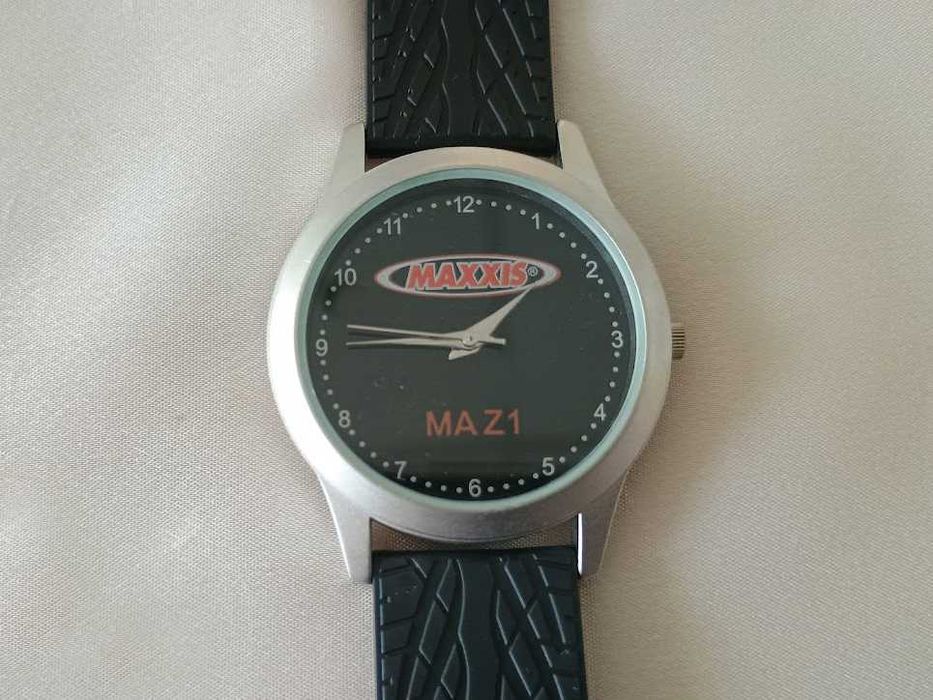 Механично Електронен часовник със стрелки MAXXIS-MA Z1 / Стар часовник