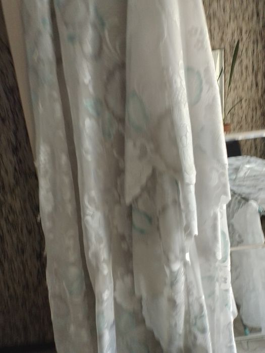 Продаю две тюли на балкон или на дачу