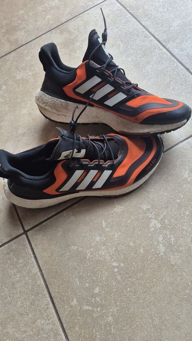 Маратонки Adidas ultraboots cold dry