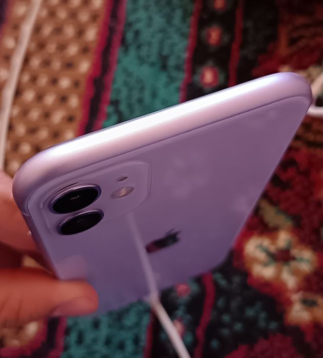 Iphone 11 ideal holatda