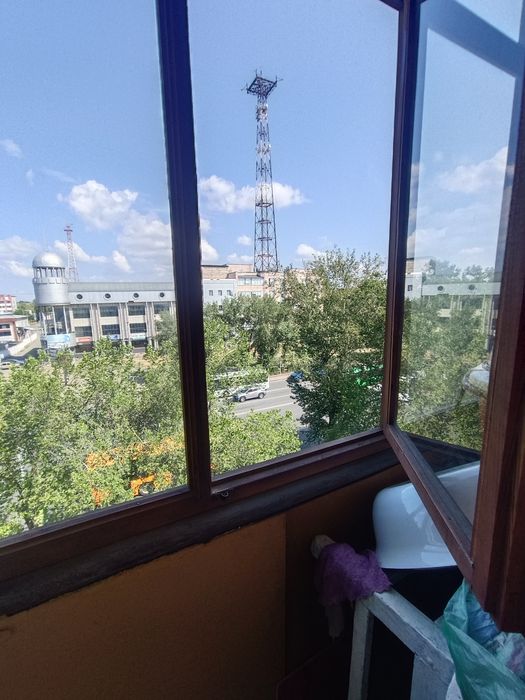 Продам квартиру Торайгырова 85
