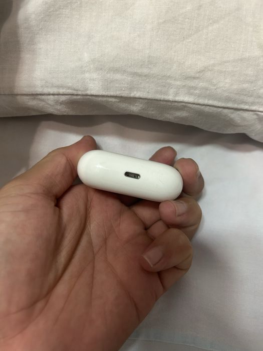 Airpods pro       Кейс