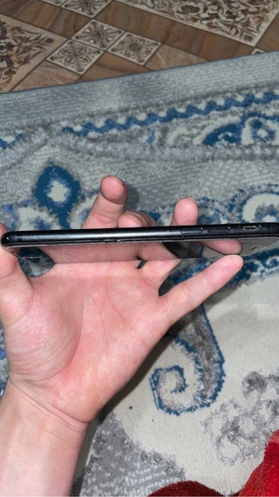 iPhone 7 в отличном состоянии