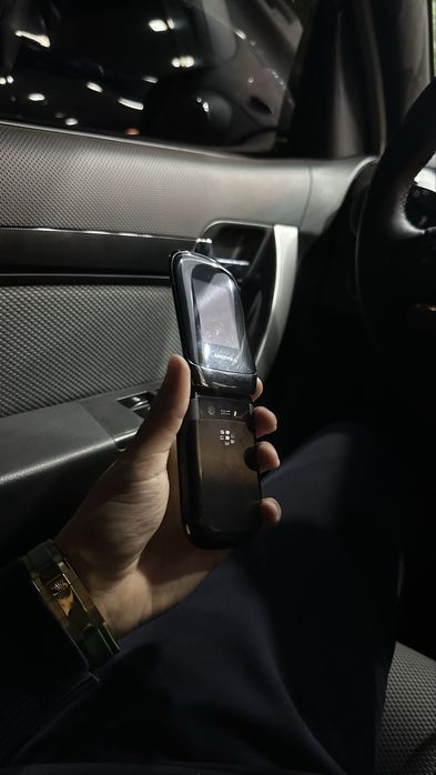 Balckberry 9670 CDMA