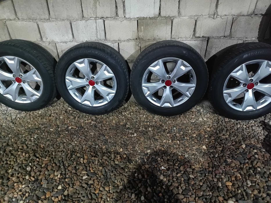 Vând SUBARU Forester AWD