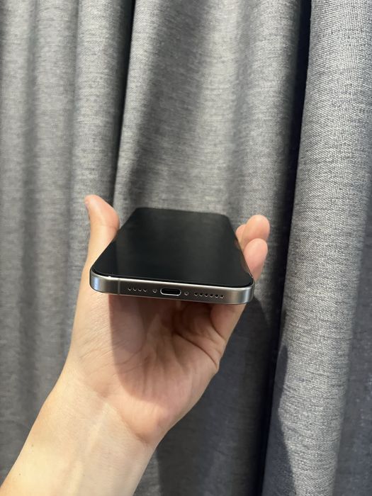 Iphone 15 Pro Max | Silver Titanium | 78% | 256gb