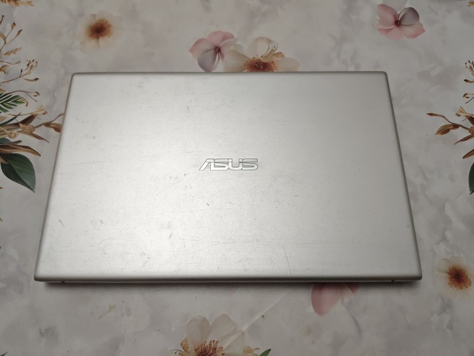 Продам  ноутбук Asus Vivibook x512