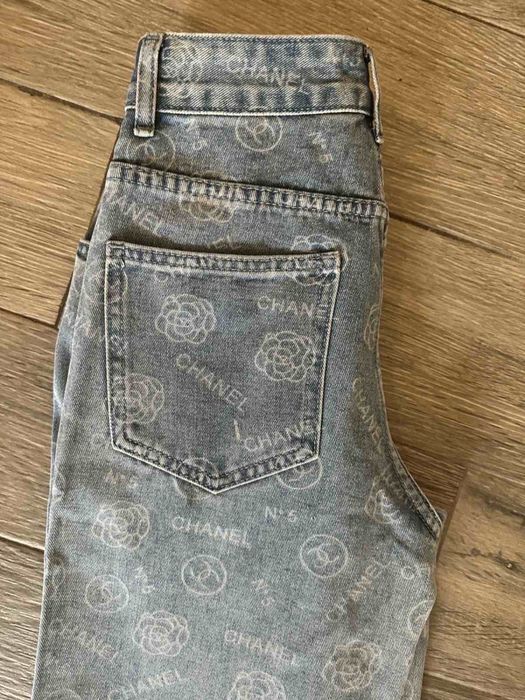 Дънки C.H.A.N.E.L