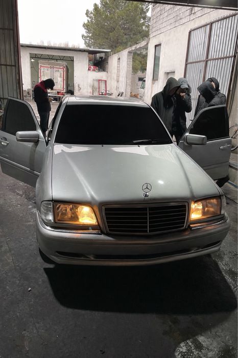 W202 срочно сотилади идеал