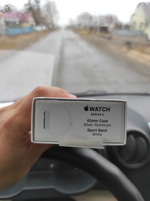 Продам айпл вотч