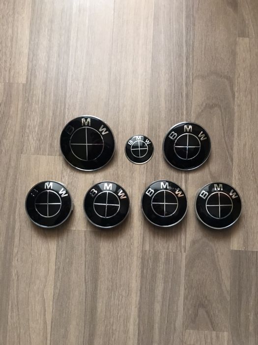 Semn emblema roti capota porbagaj si volan compatibile cu BMW