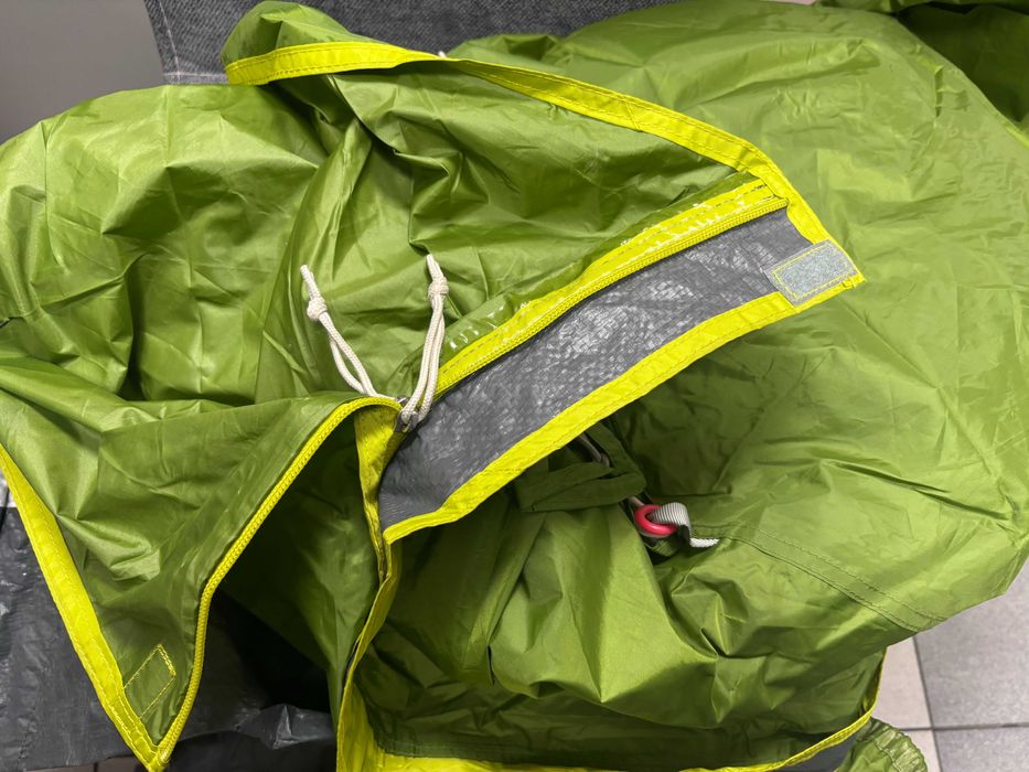 Двуместна палатка Quechua Arpenaz 2