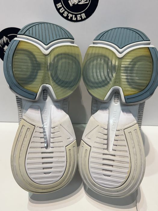Маратонки NIKE AIR ZOOM SUPERREP . Номер 40