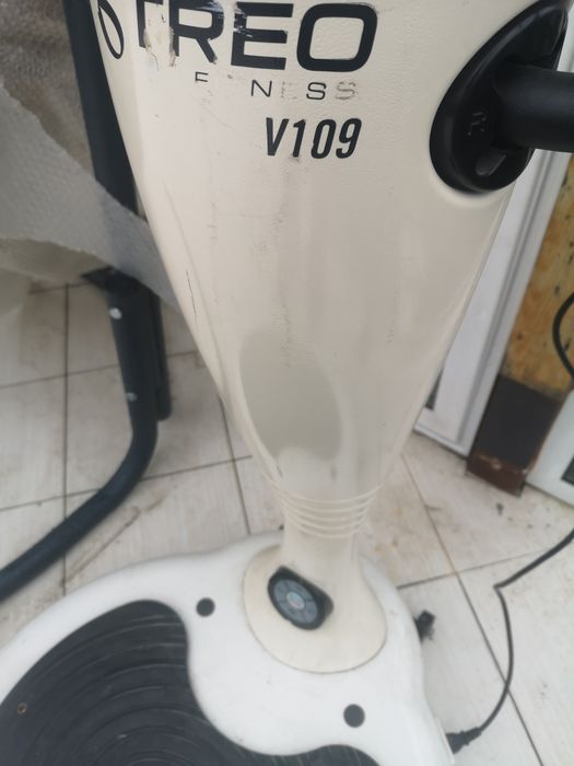 Фитнес Уред Treo V109 Vibration Plate