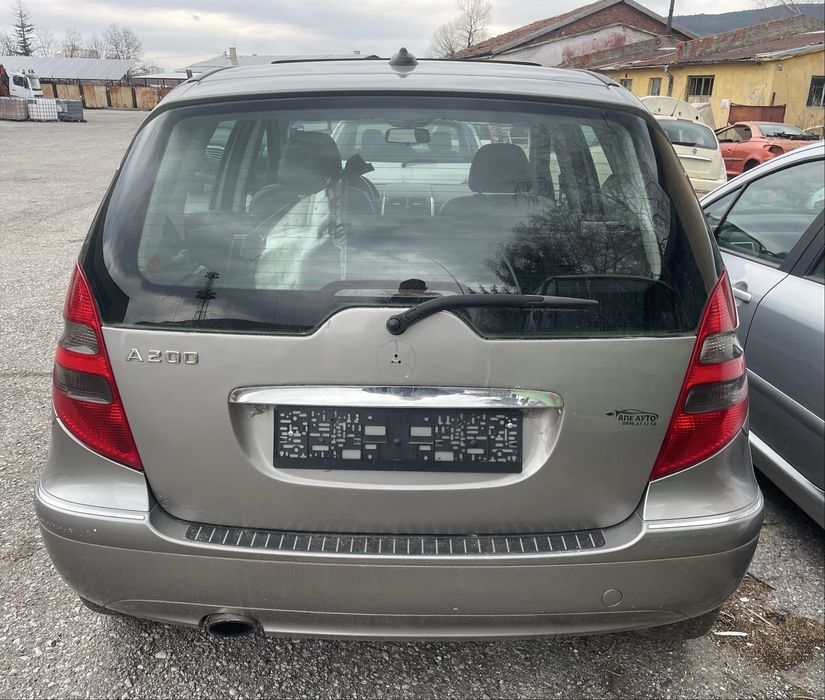 Mercedes a class w169 2.0 i на части
