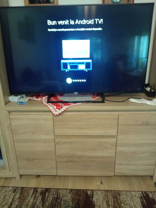 Vând televizor Sony Bravia