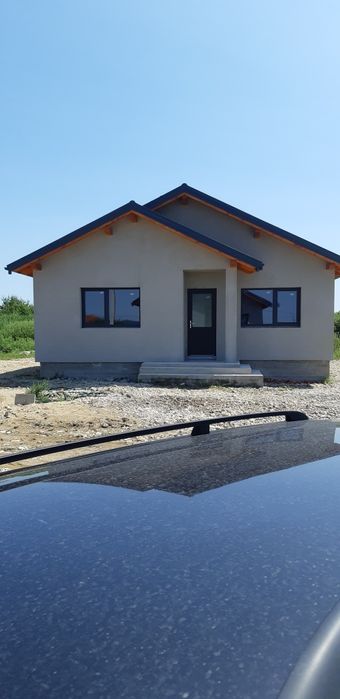 Vând casă Oșorhei