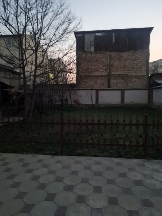 Дом ул.Мехрижон 7 сот Фасад 18м