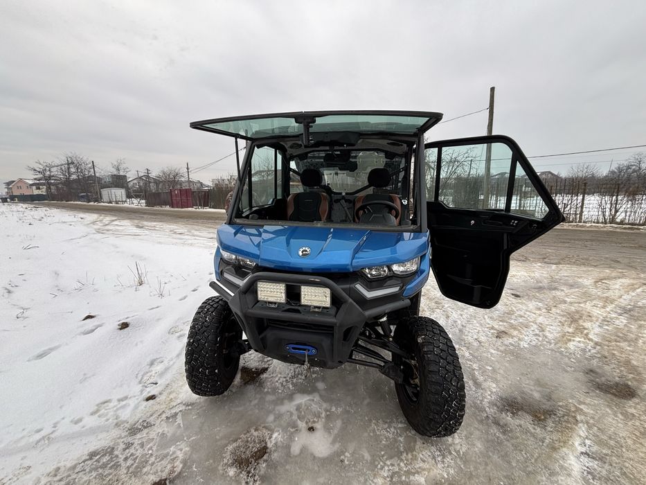Can am utv 6x6 defender