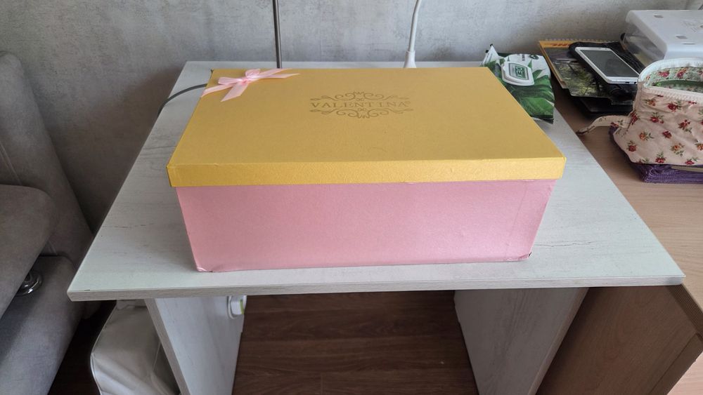 Чайный сервиз на 6 персон