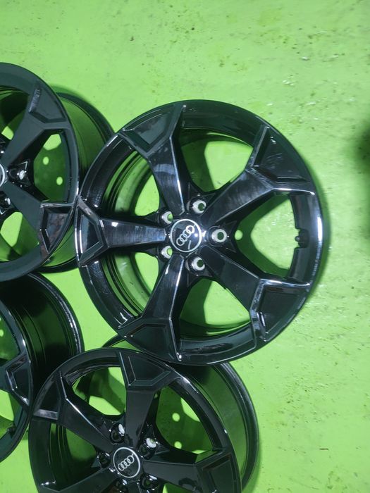 17 5x112  Audi лети джанти 5х112 ауди