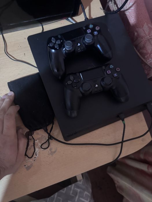 Ps 4 slim 500gb