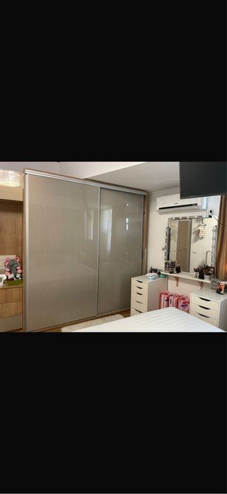 Inchiriez apartament 3 camere