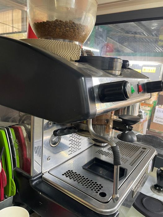 Продам кофе машину