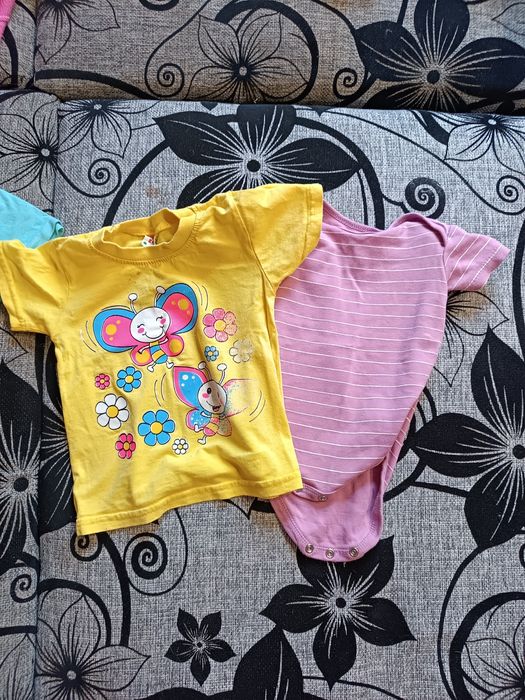 Продам детские вещи 6мес-2года