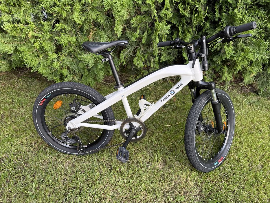 Bicicletă copii BMW Junior Cruise Bike – originală