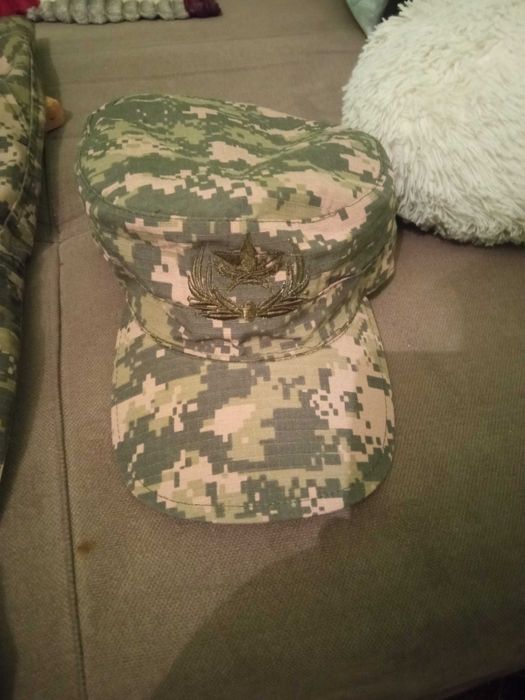 Продам комуфляж 48 размер