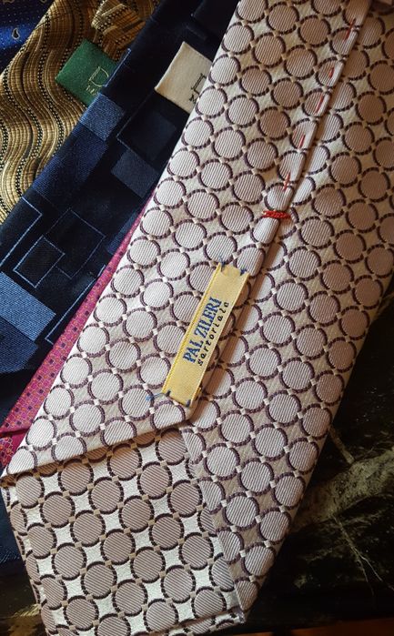 Брендовые мужские галстуки