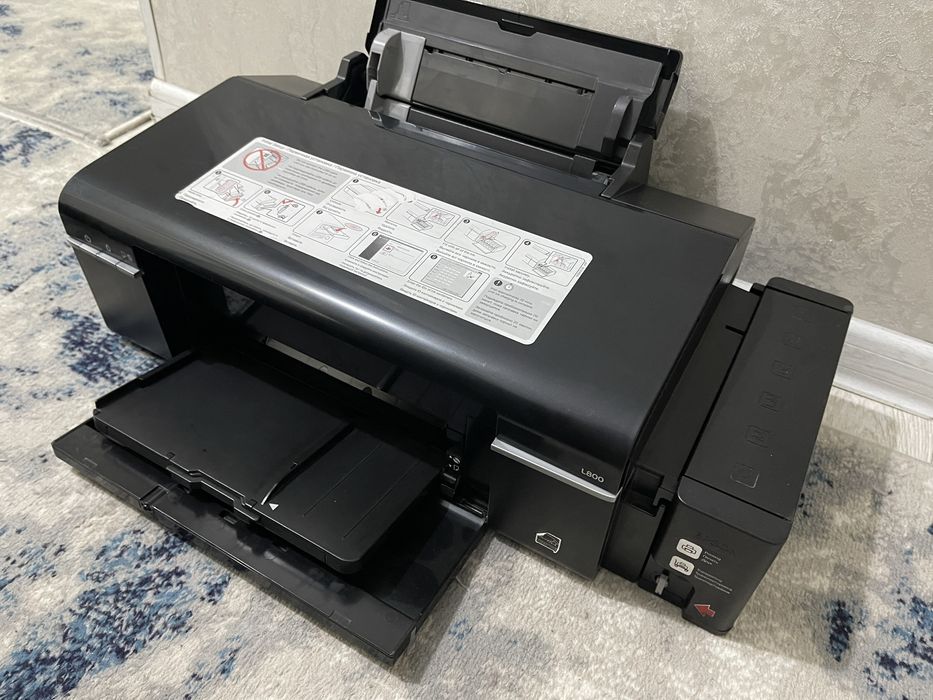 Продам цветной принтер Epson L800