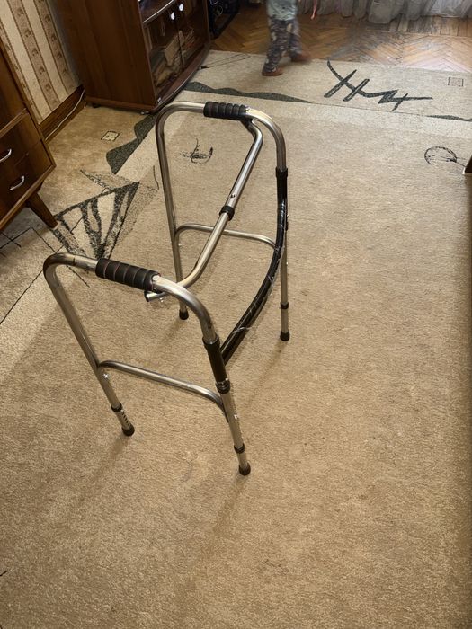 Ходунки для взрослых