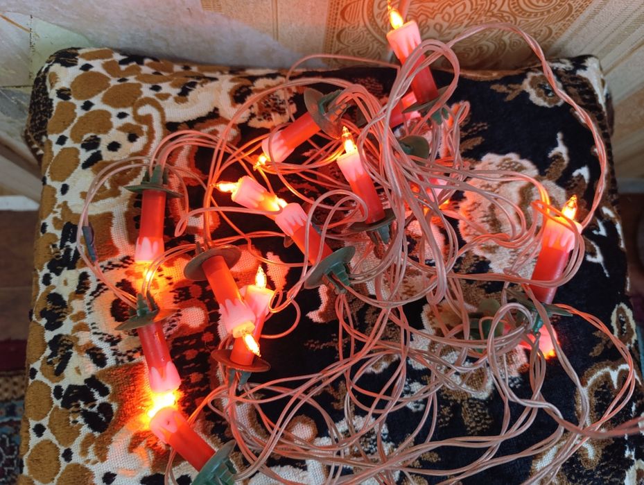 Новогодние гирлянды , игрушки , дед Морозы , снегурочки СССР