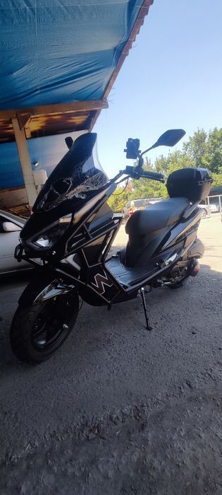 Скутер, Мопед MAXI