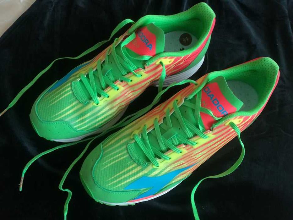 Нови мъжки маратонки DIADORA