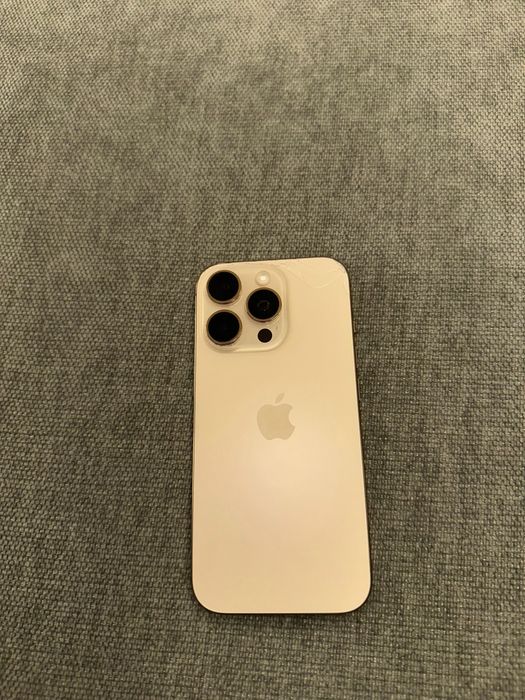 Продам iphone 16 pro 256gb