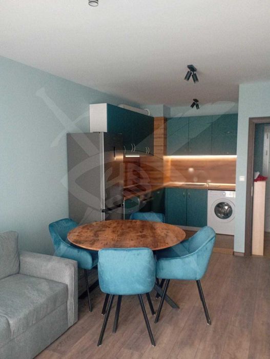 Дава се под наем Двустаен апартамент в Варна, Кайсиева градина - 58 кв.м за 500 € - Снимка #1