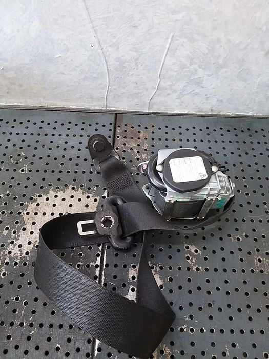 Centura siguranta dreapta fata mercedes b class w245 607718200 006r000 1698608485