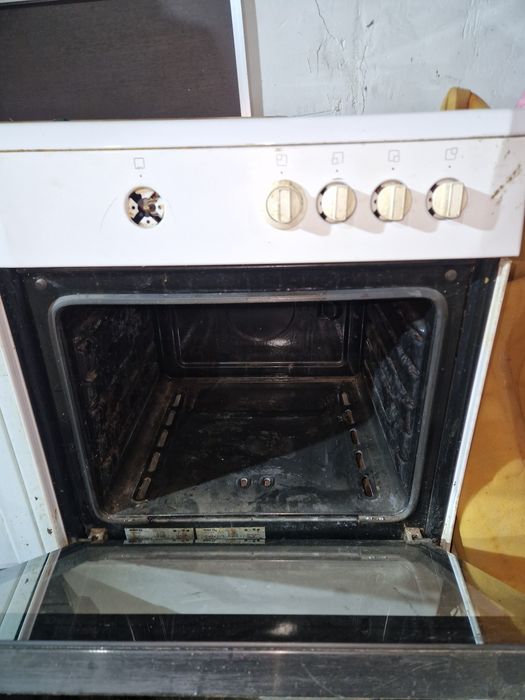 Продаю Газ плиту