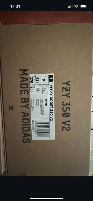 Adidas Yeezy Boost 350 V2 Carbon Beluga