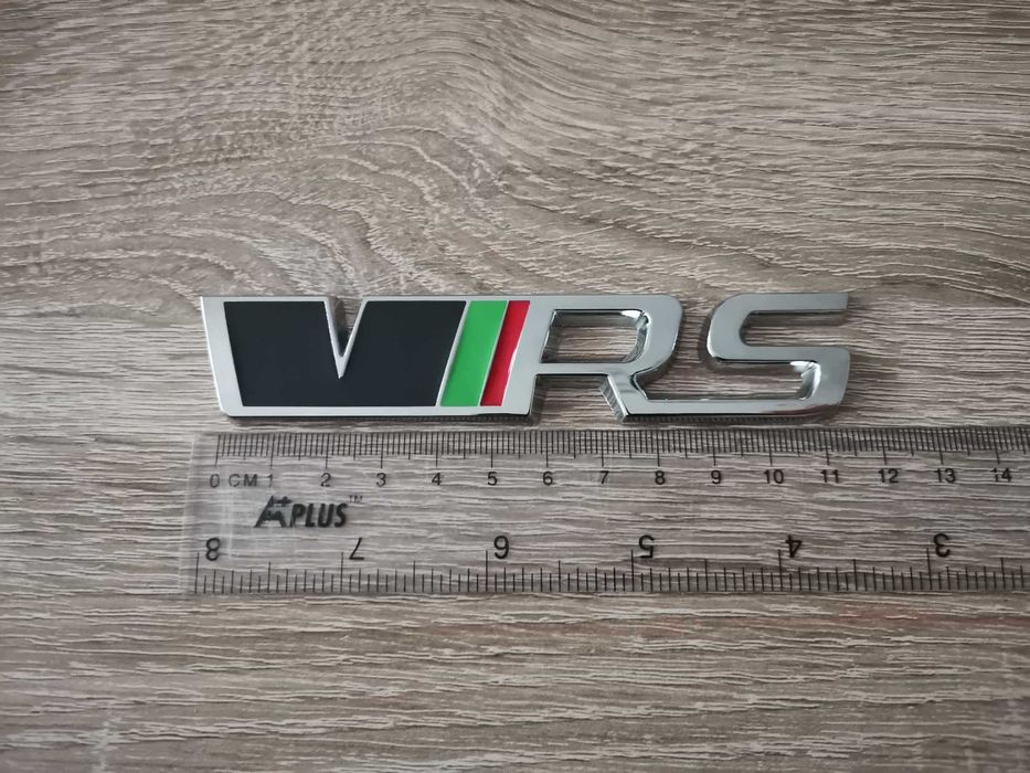 Skoda VRS шкода ВРС надписи за решетка черно със сребристо