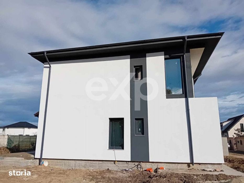 De vanzare vila individuala ''la alb'' 5 camere teren generos Corbeanc