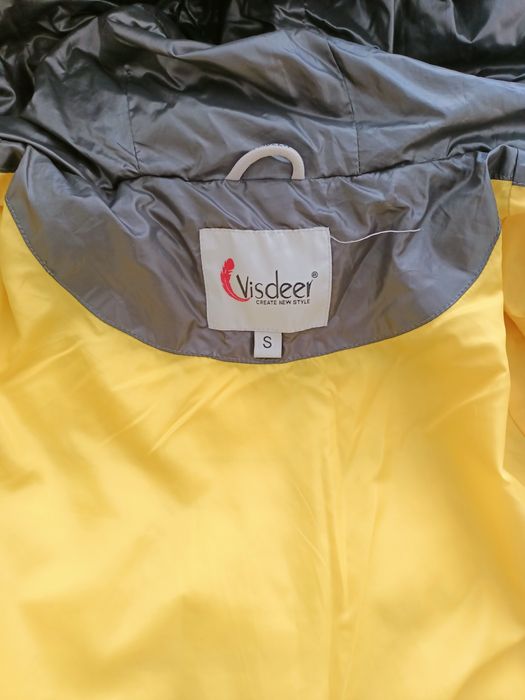 Классный пуховик на зиму,размер s