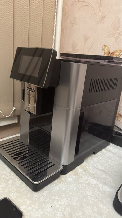 Продам кофемашину DeLonghi