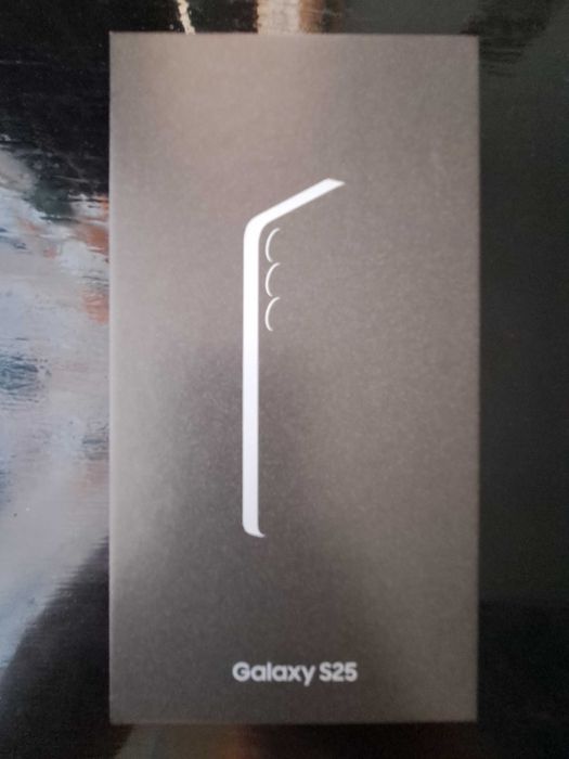 SAMSUNG Galaxy S25