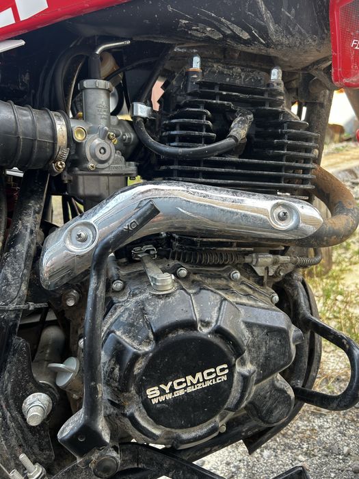 Мотоцикл эндуро.